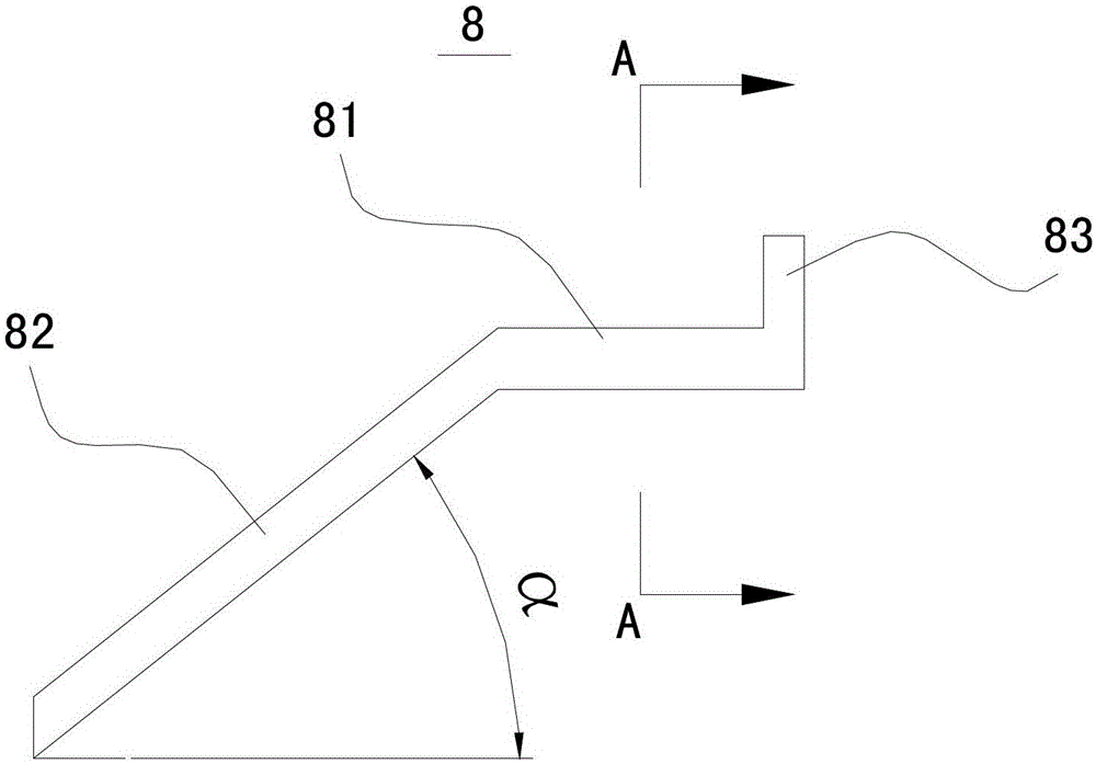 Cooling method of dehumidifier and dehumidifier condenser