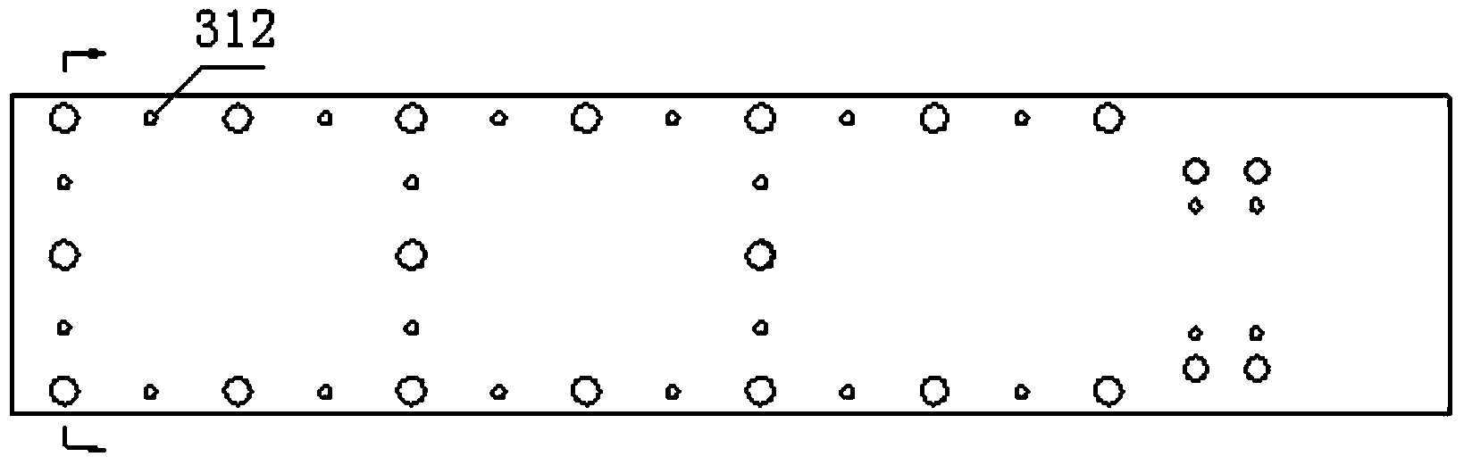 High-stable and semi-flexible supporting structure for secondary lens of space camera