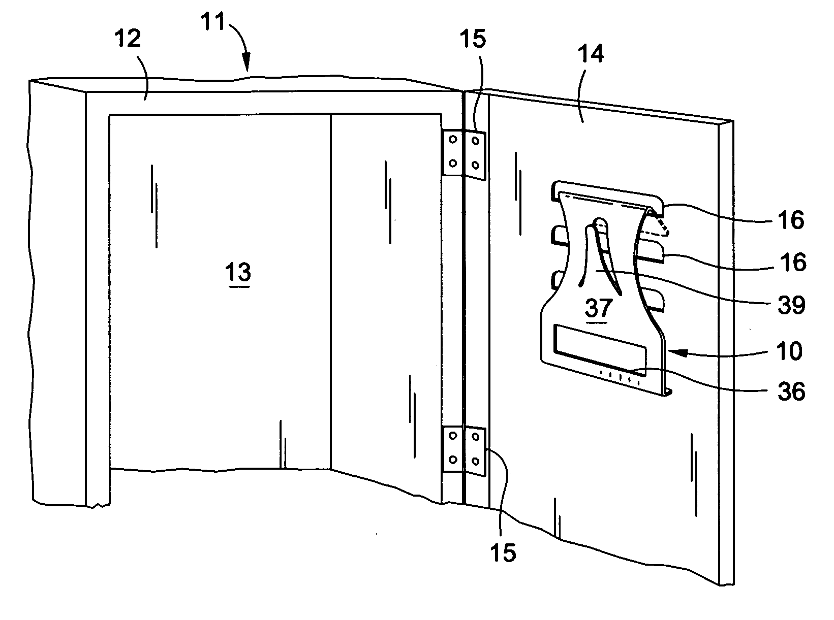 Locker mounting apparatus for work belts