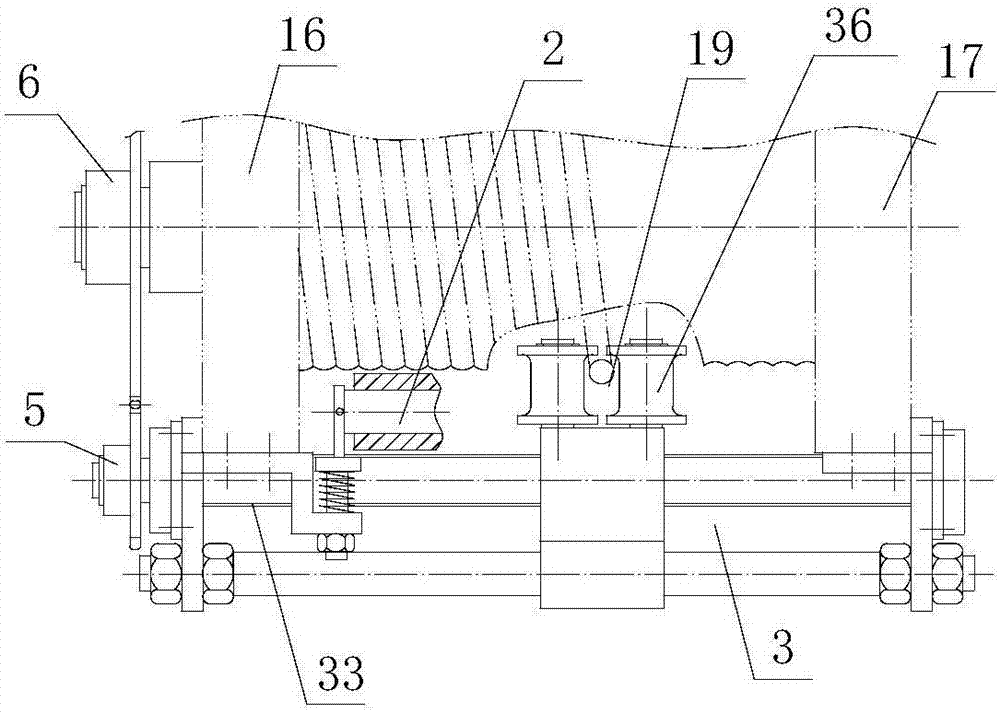 Rope guider with casing pipe type rope presser and guiding rod type thread rope guiding device