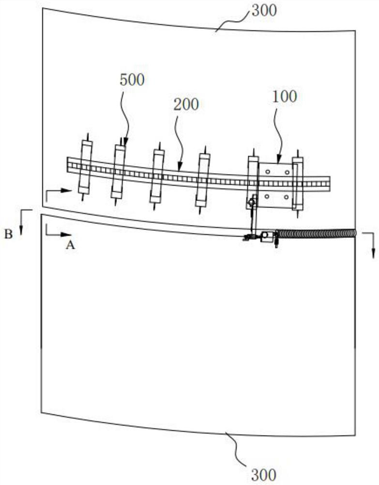 Welding device and welding method