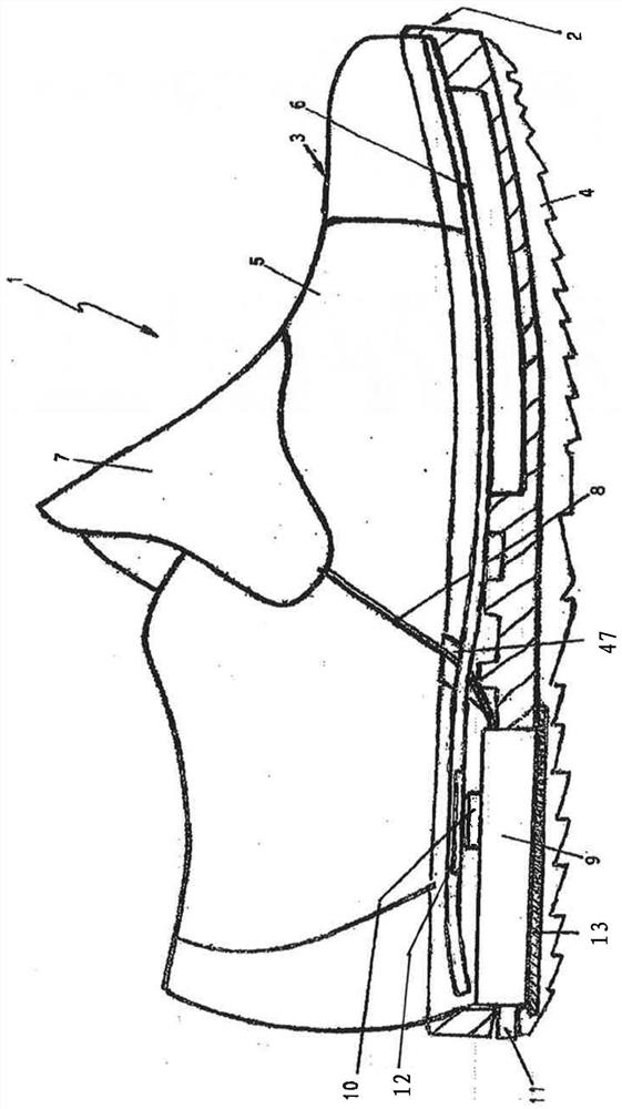 Lace operating device