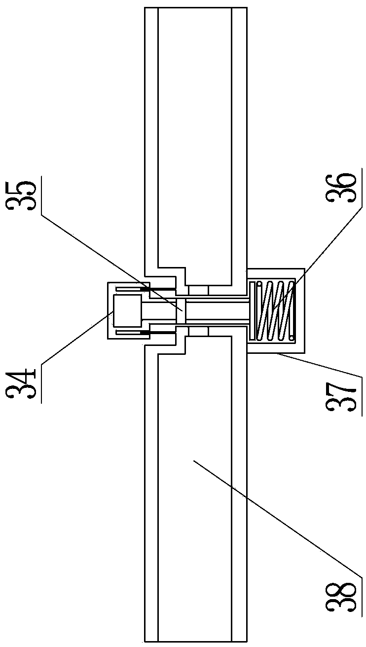 A plastic beating processing device capable of preventing sticking and sticking materials