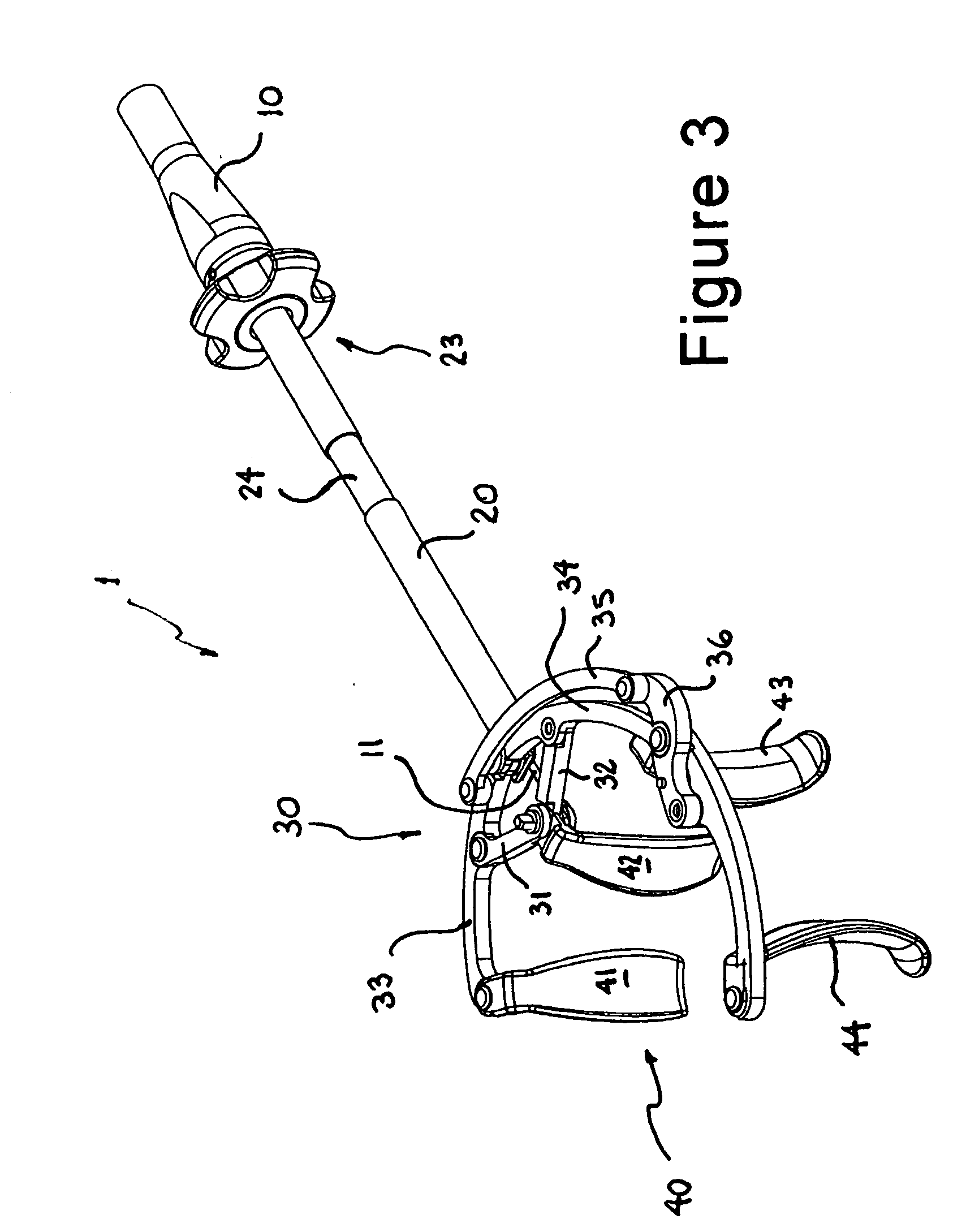 Adaptable tissue retractor with plurality of movable blades