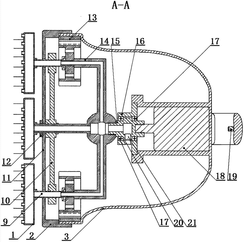 Adlet eliminating machine with hollow planet carrier and water flow route