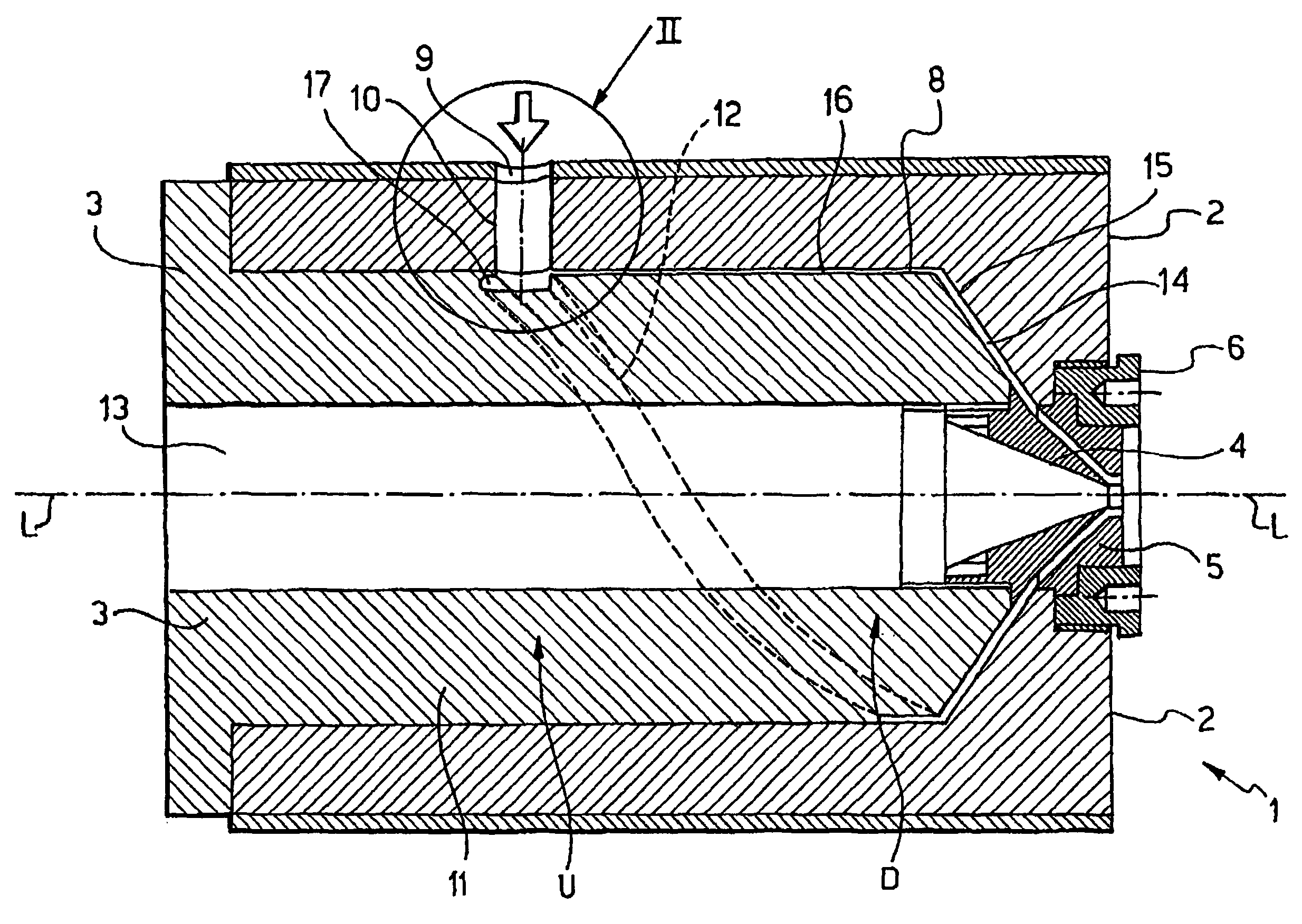 Method and extrusion head for extruding a polymeric material