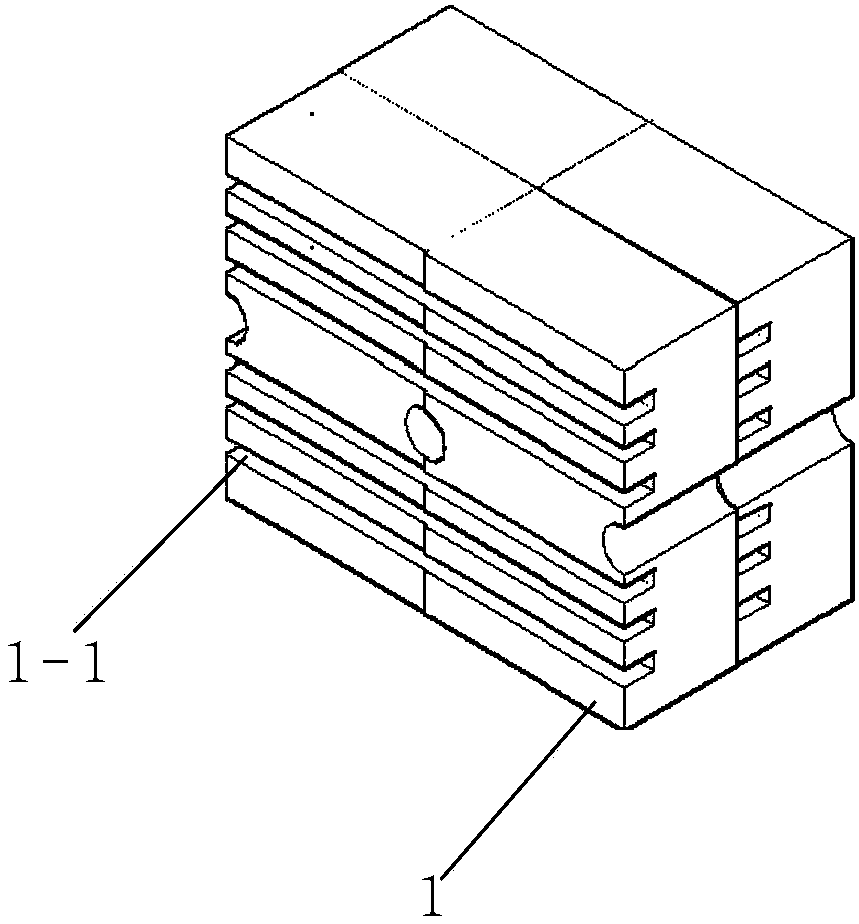 An energy storage heat exchange device