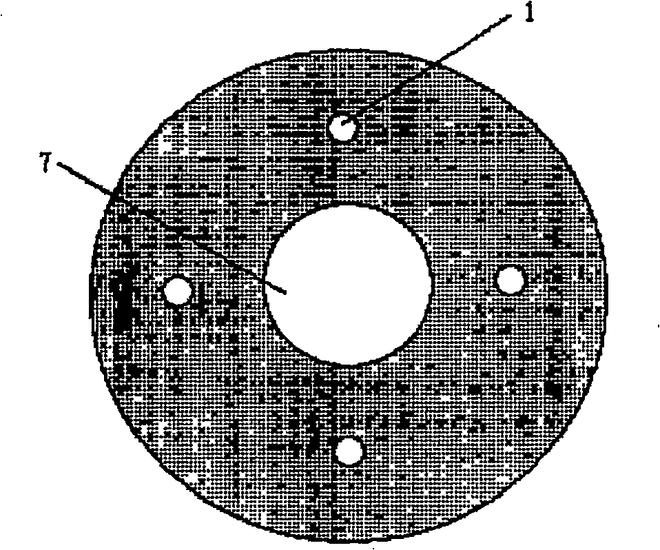 Method for preventing well wall from crack by dynamic earth layer reinjecting water