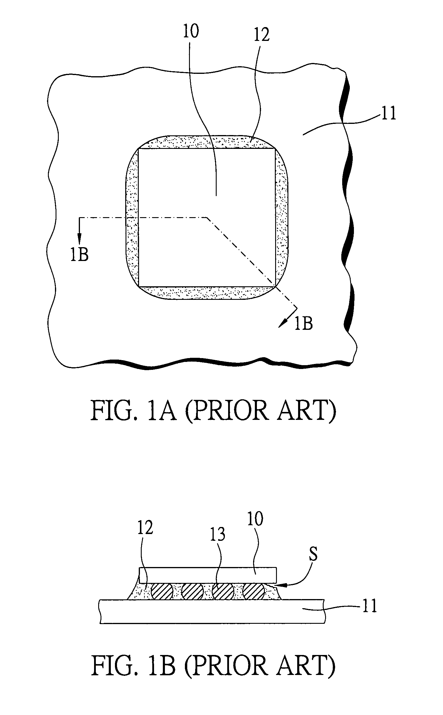 Flip-chip semiconductor package and chip carrier for preventing corner delamination