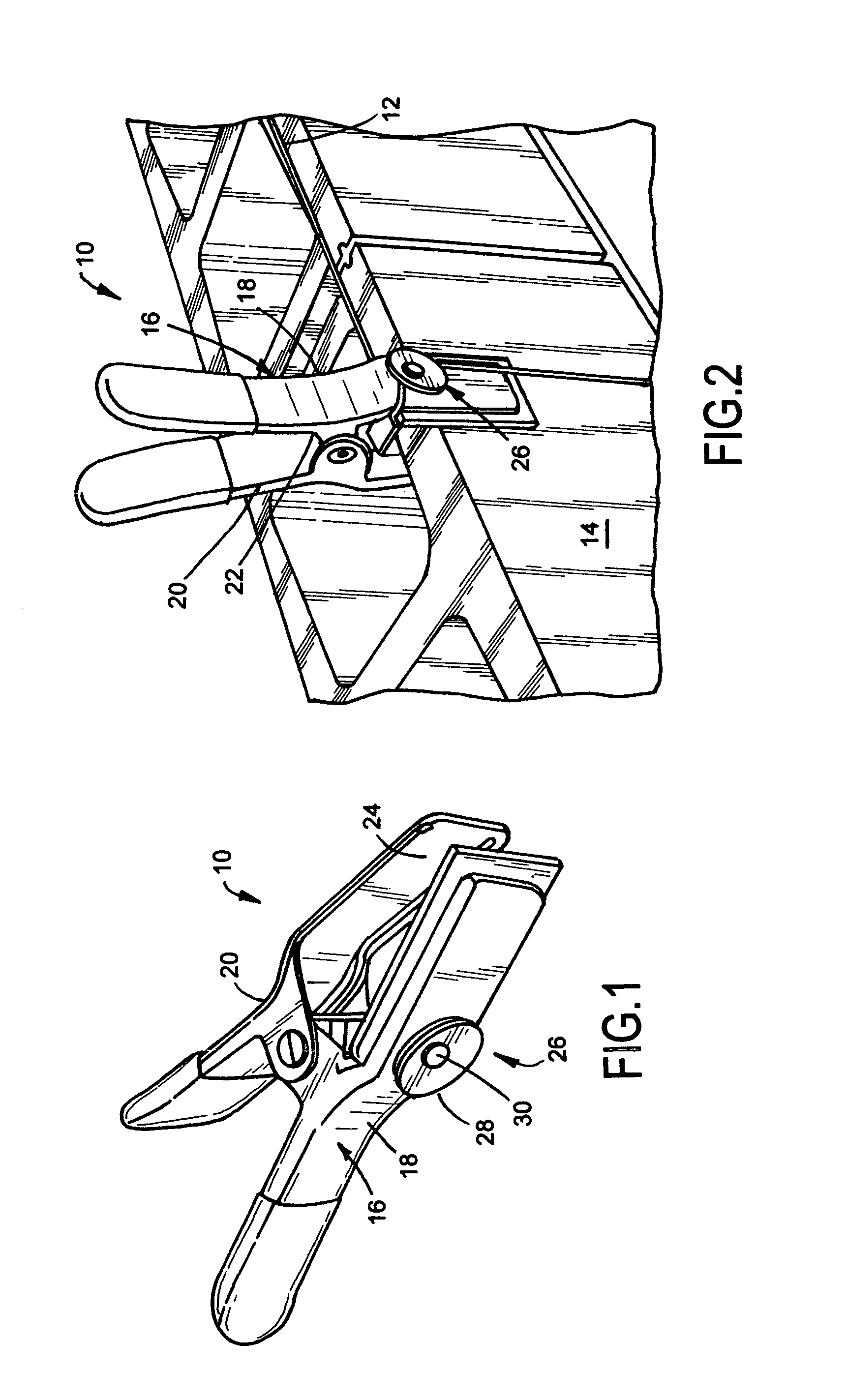 Stretch liner clamp