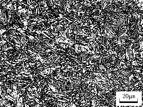 X80 pipeline steel plate with low yield ratio and high toughness and manufacturing method thereof