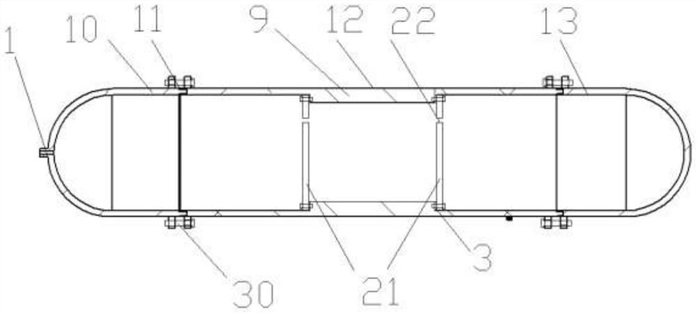 Combined type anti-explosion transportable oil tank based on gradient distribution foamed aluminum