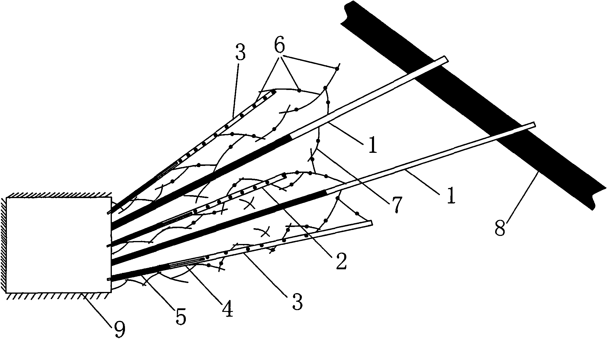 Method for improving crossing-hole gas extraction concentration