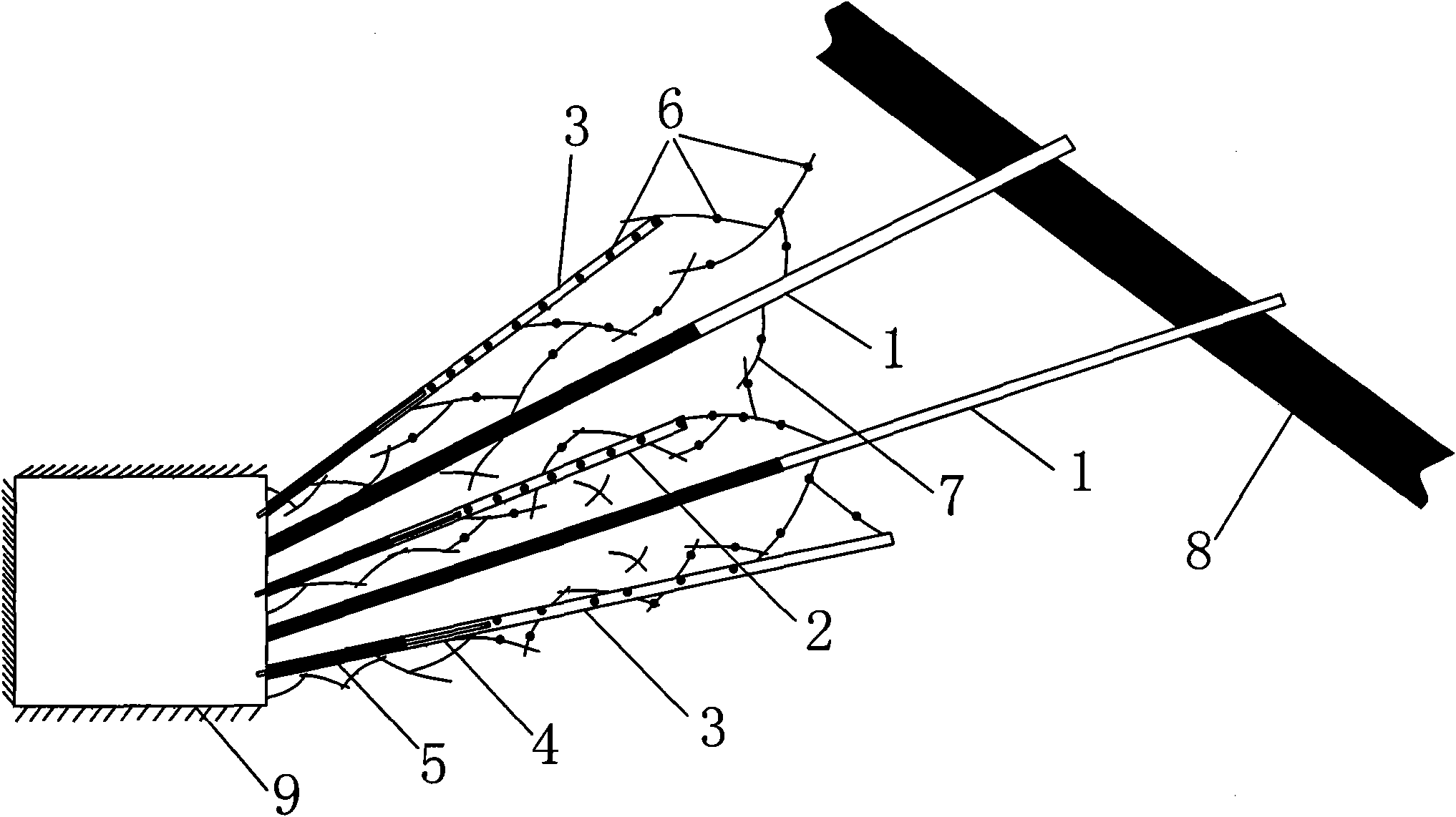 Method for improving crossing-hole gas extraction concentration