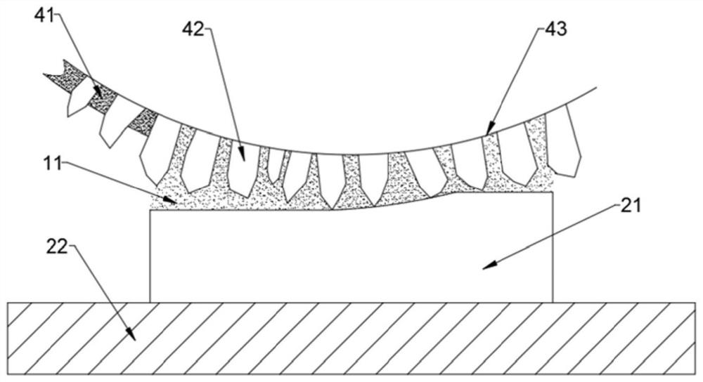 Nano-layer lubricated diamond grinding wheel grinding device based on shock wave cavitation effect