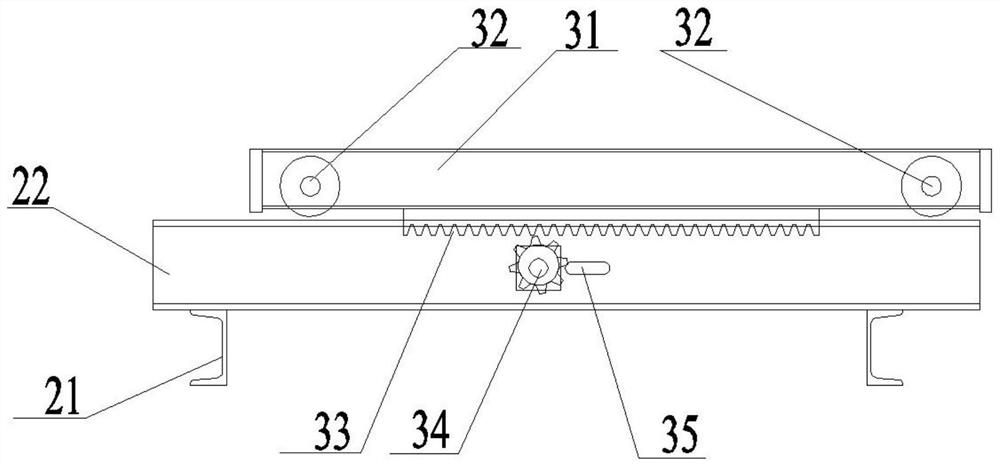 Lateral moving device of hanging basket formwork