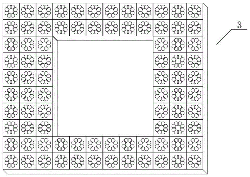 A combined tree hole cover and its application