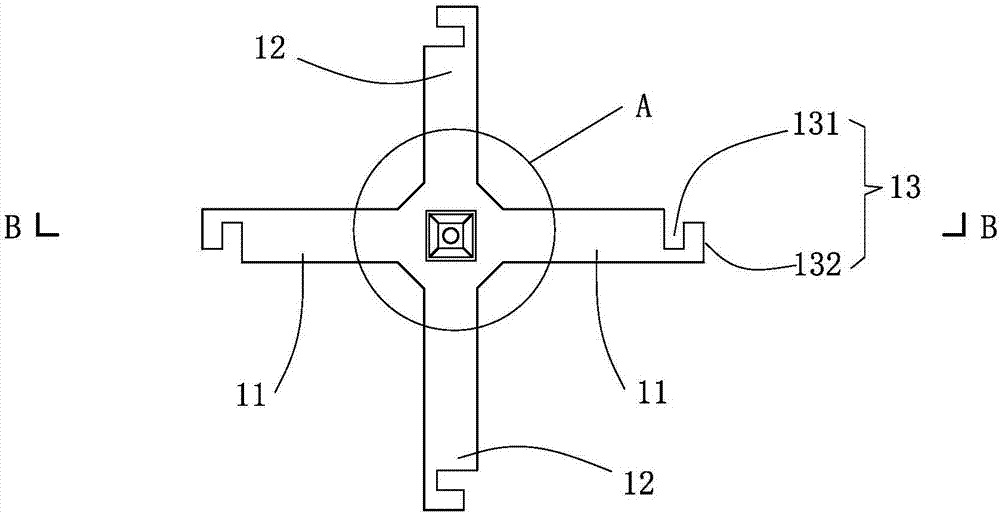 Precast lattice beam used for slope reinforcement, manufacturing method thereof and construction method for slope reinforcement adopting precast lattice beam