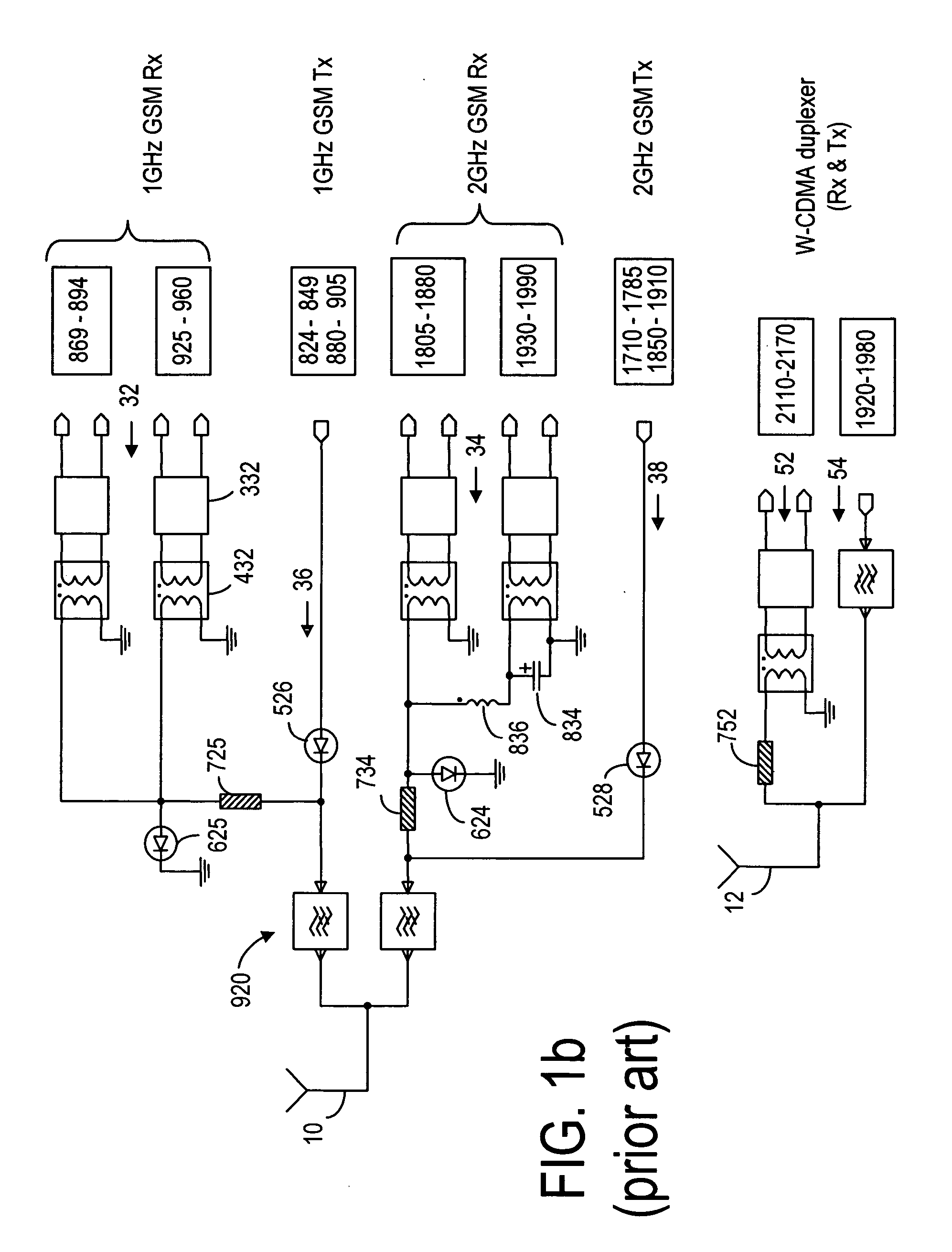 Method and device for selecting between internal and external antennas