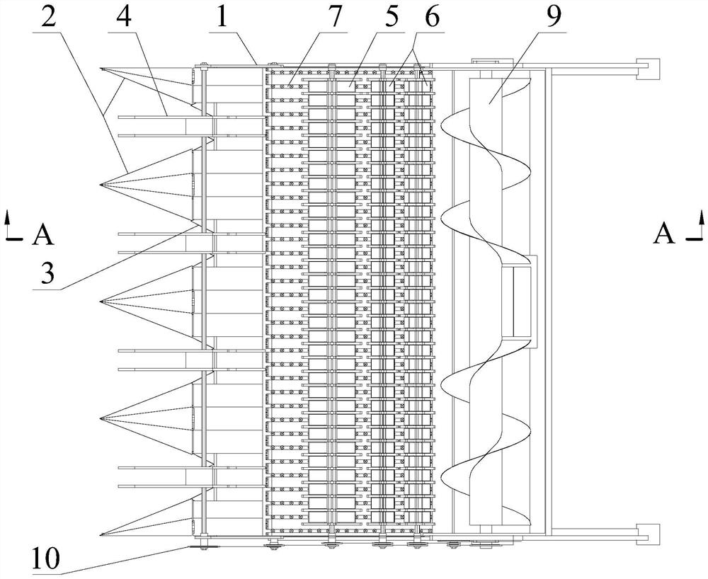 Full-feeding grid type lodging corn ear picking header