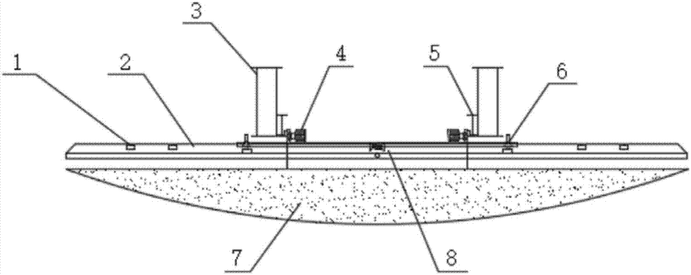 Improvement equipment for vibrating and leveling inverted-arc filling part