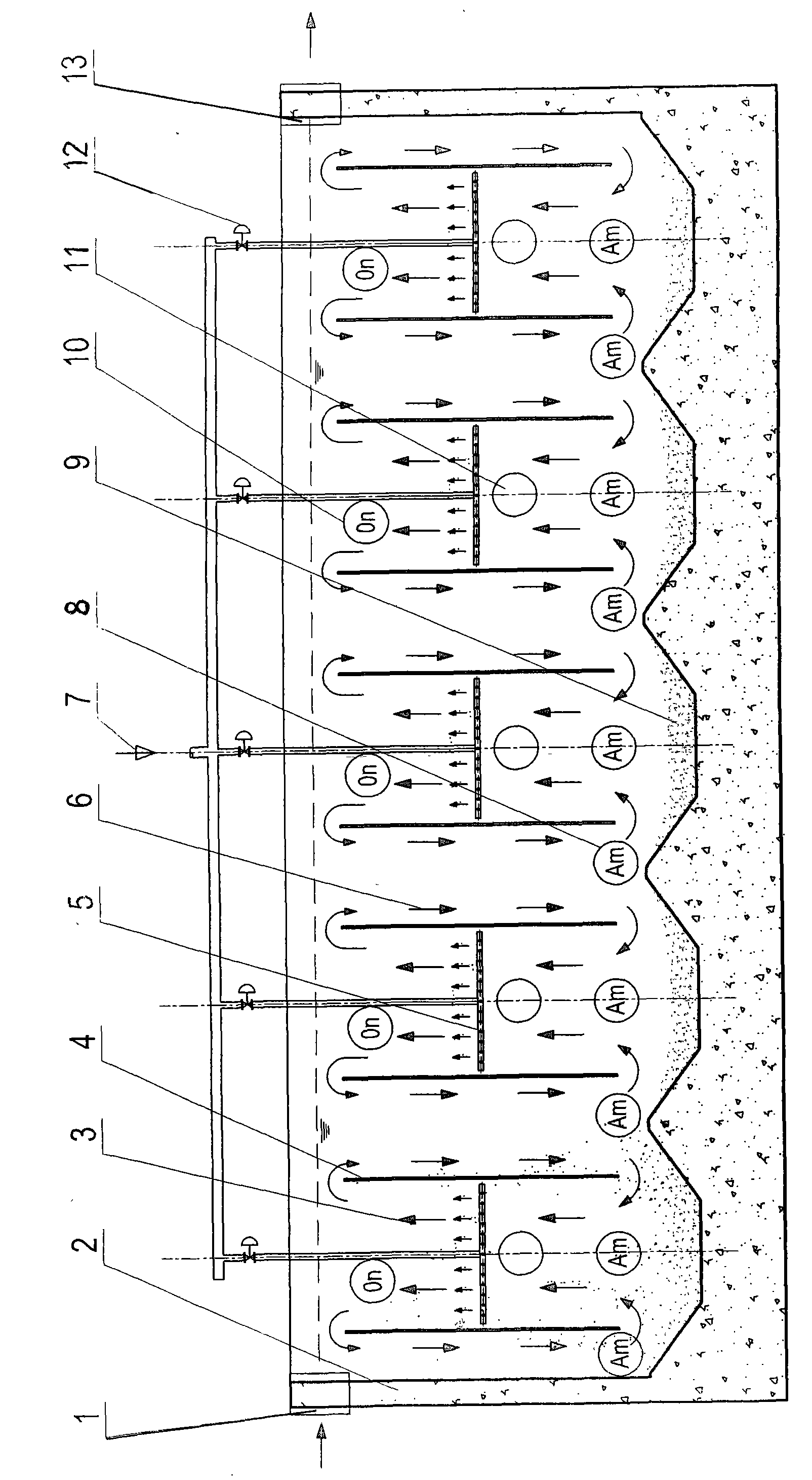 Aerobic sedimentation pond for sewage treatment