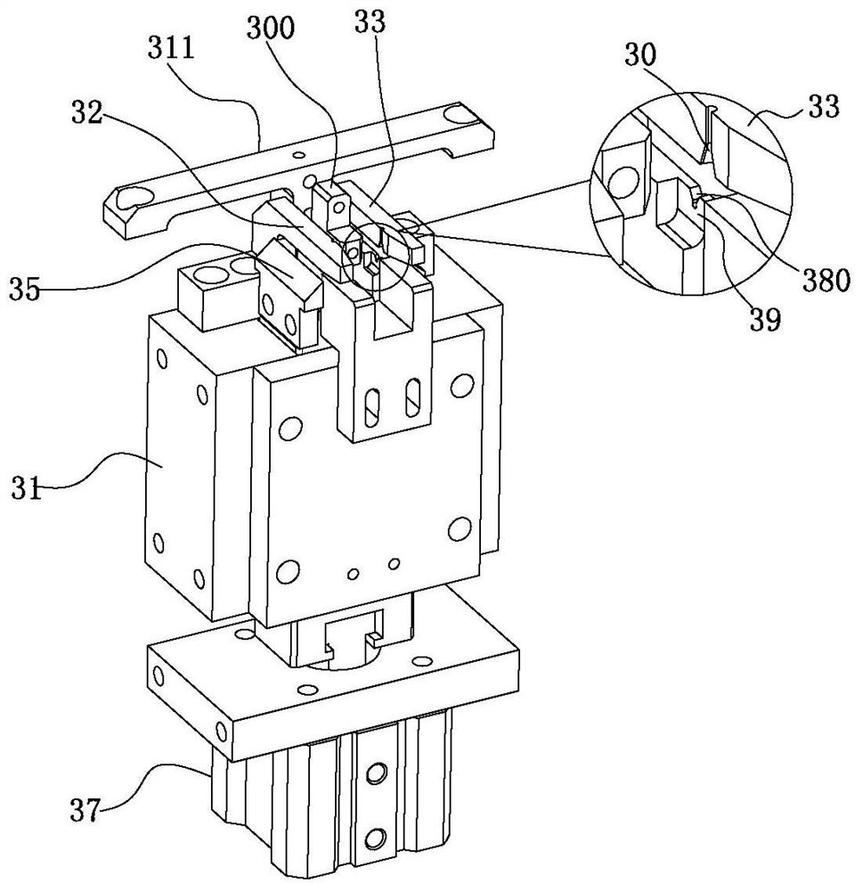 A horizontal feeding device for a sticking and inserting machine