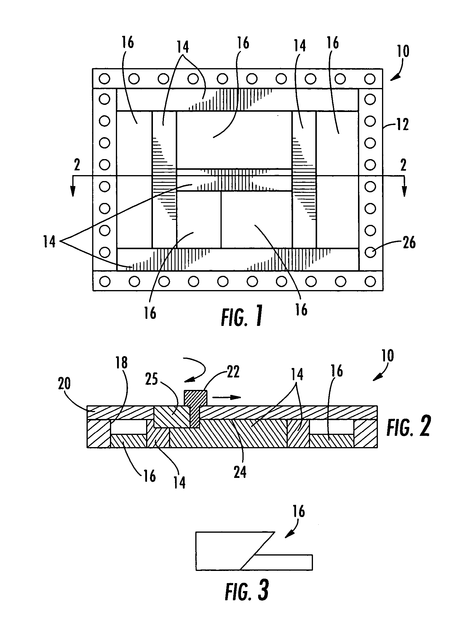 Apparatus and system for welding preforms and associated method