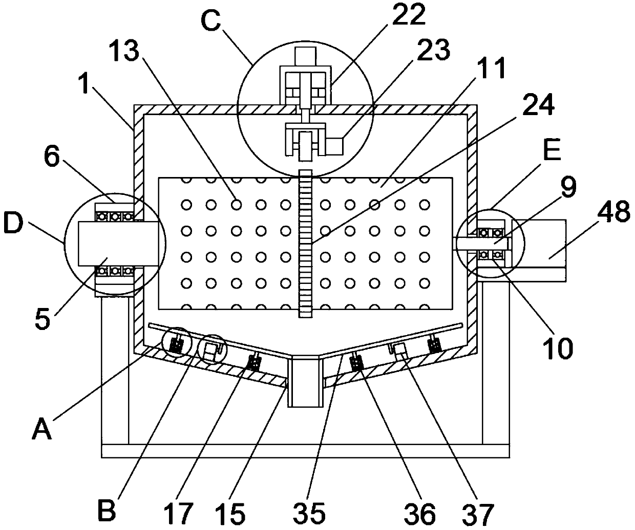 A raw material crushing equipment for Longquan celadon production and its use method