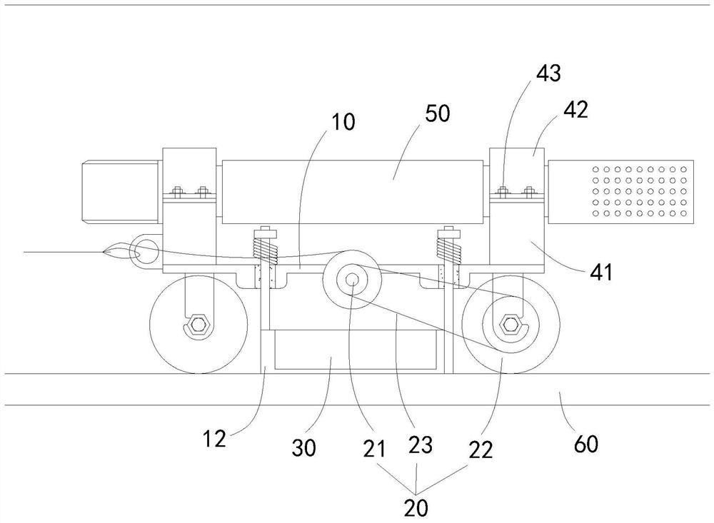 An auxiliary device for painting the inner wall of steel pipelines