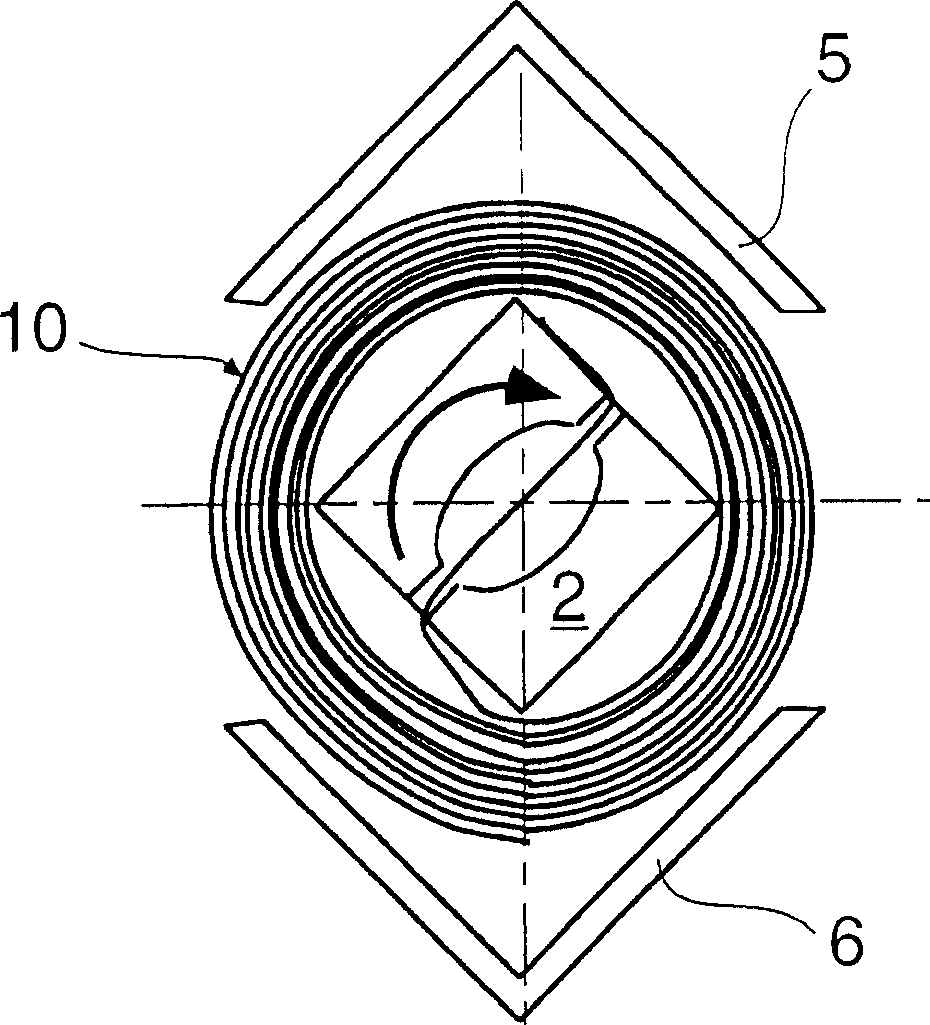 Winding device for removing cut binding material