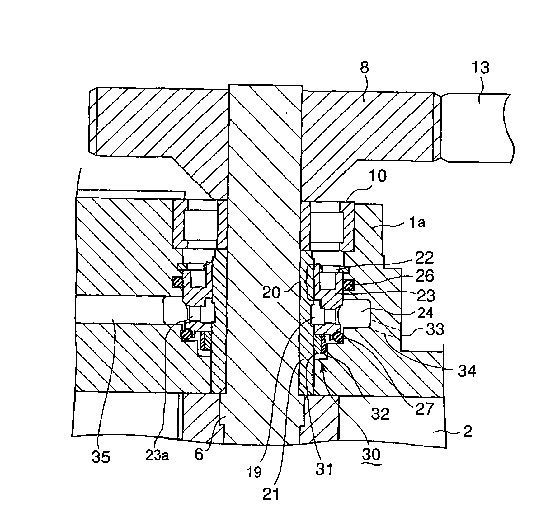 Rotor shaft sealing structure for oil-free rotary compressor