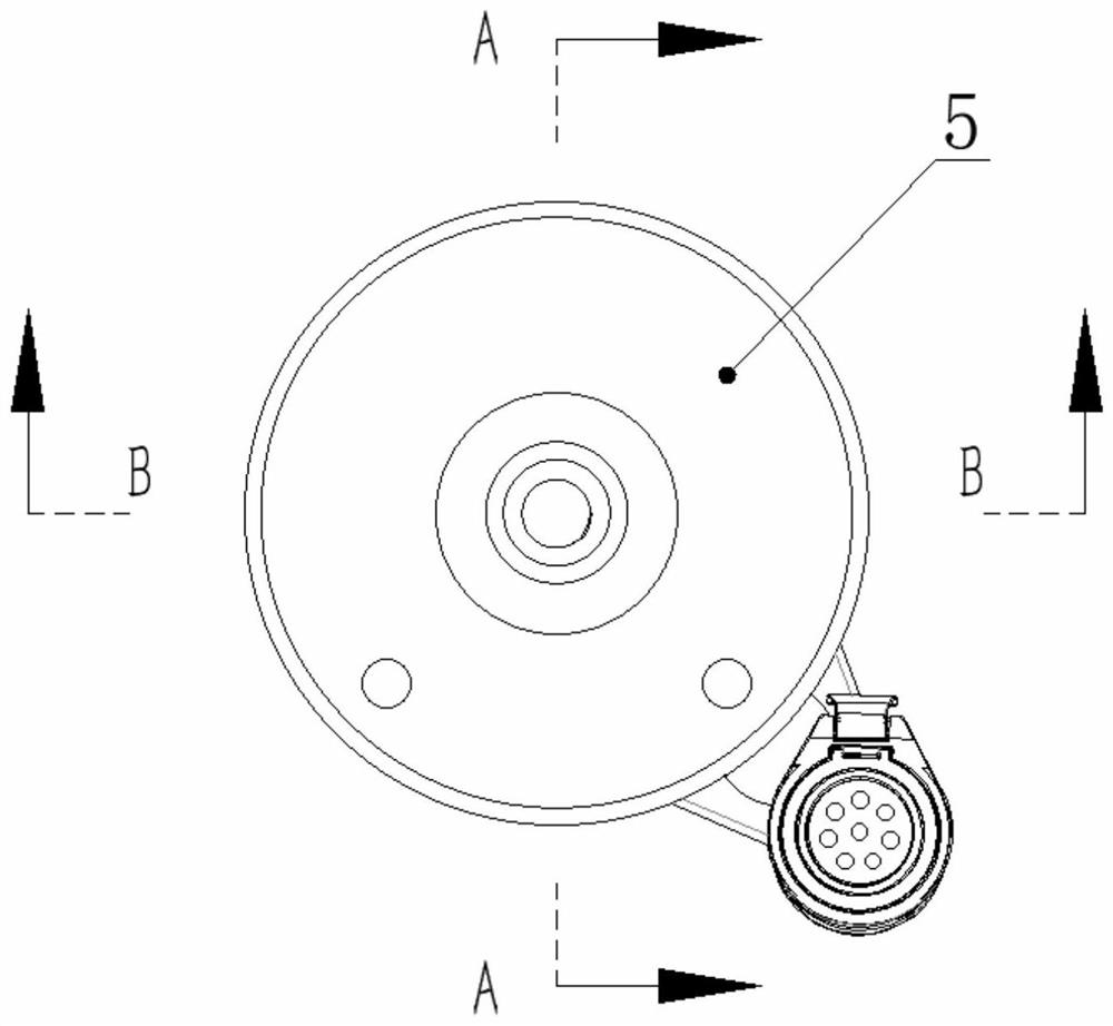 Connecting device suitable for light railway vehicle