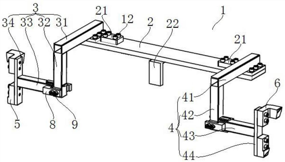 Gap adjustment tooling between headlight and front bumper