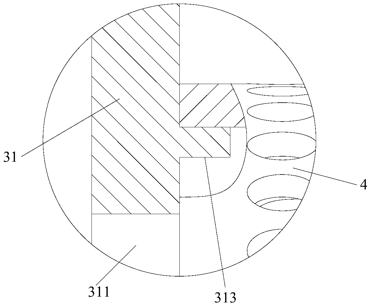 Plastic particle screening device