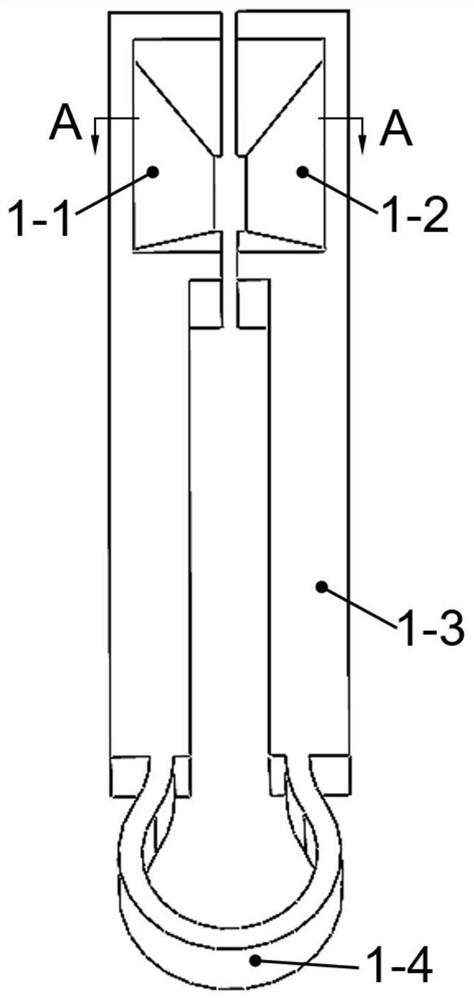 Water-based micro-droplet lossless operation device and preparation method