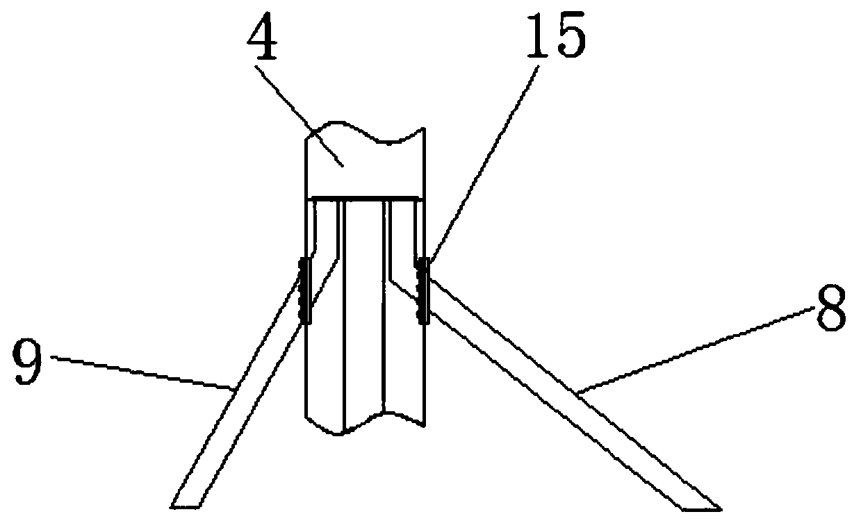 Calcined coke bin anti-segregation device having even shaking function