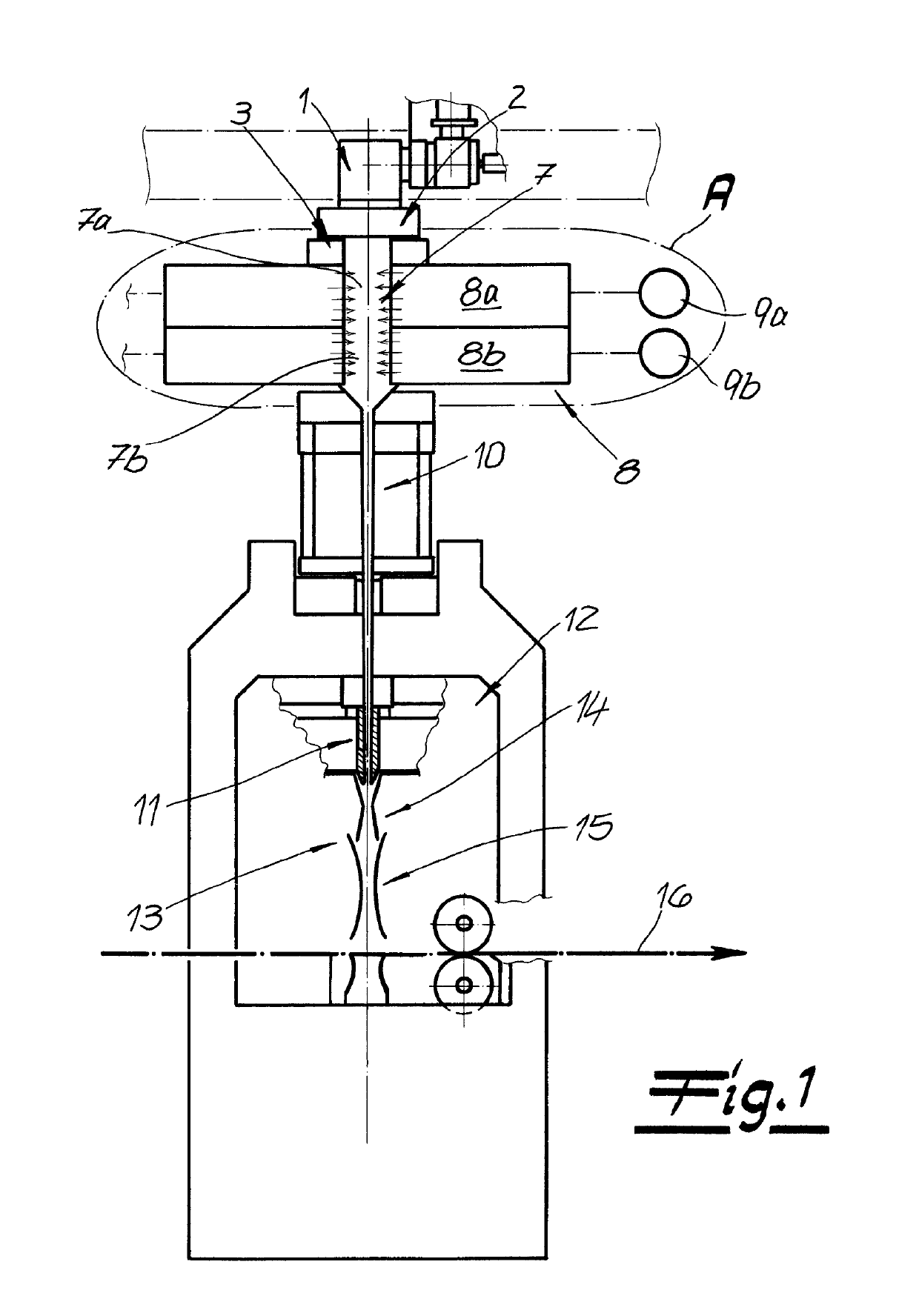 Method of making a spunbond from filaments