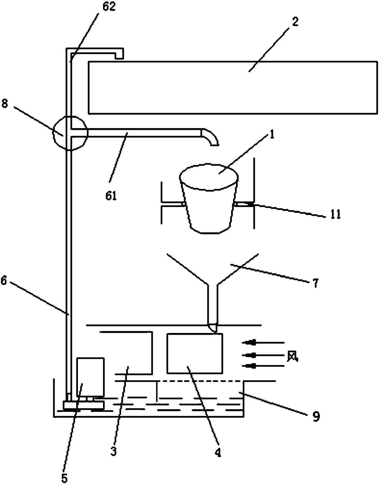 Clothes dryer evaporator flushing device and method and clothes dryer