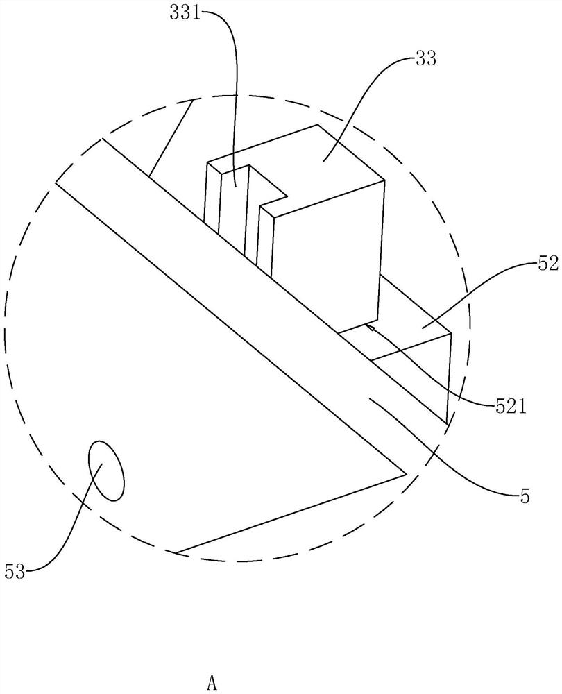 Hail-proof oil-immersed transformer