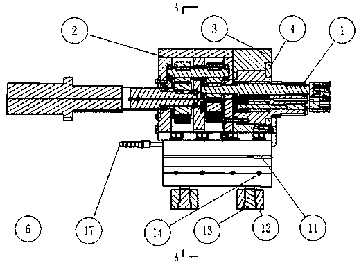 Special device for machining non-circular holes by utilizing common lathe through improvement