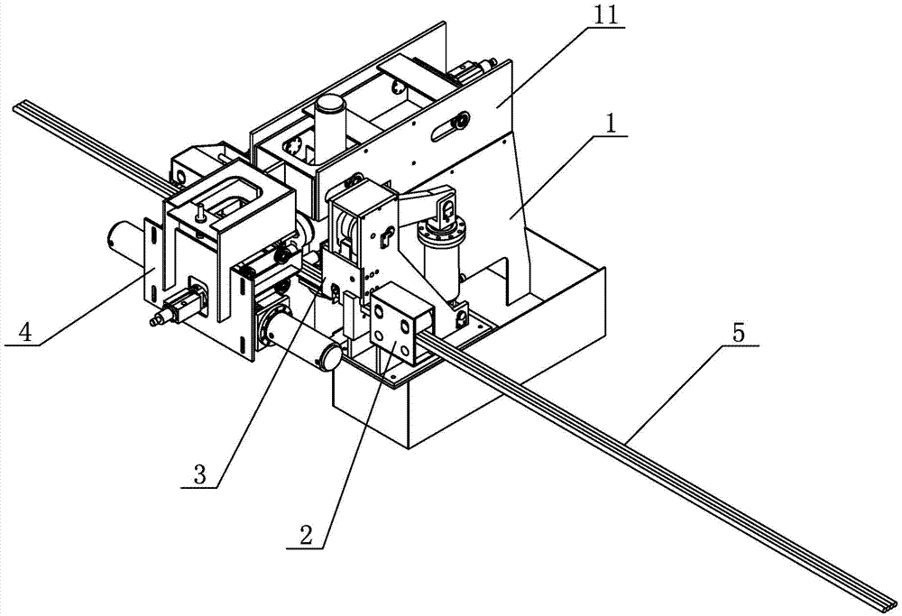 Automatic wire segmentation shearing-bending forming machine