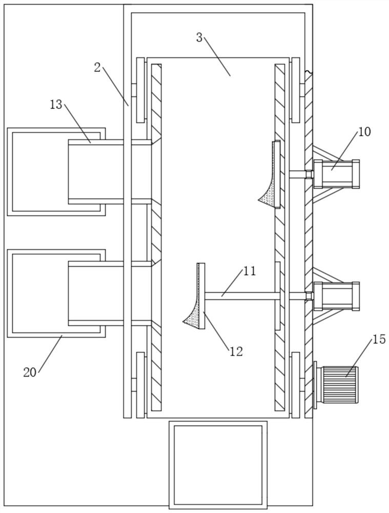 Screening device for pineapples and screening method thereof