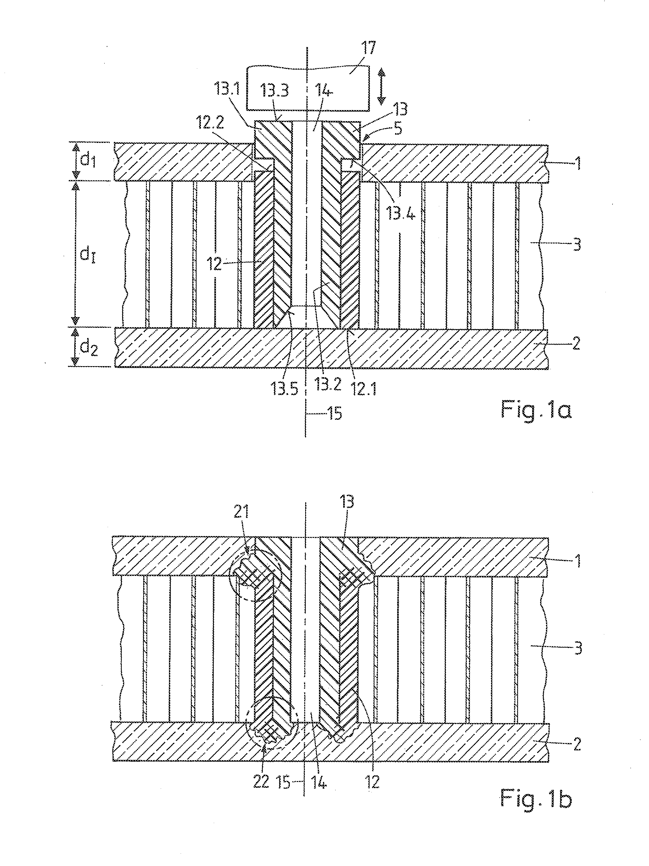 Method of anchoring a connector, and connector