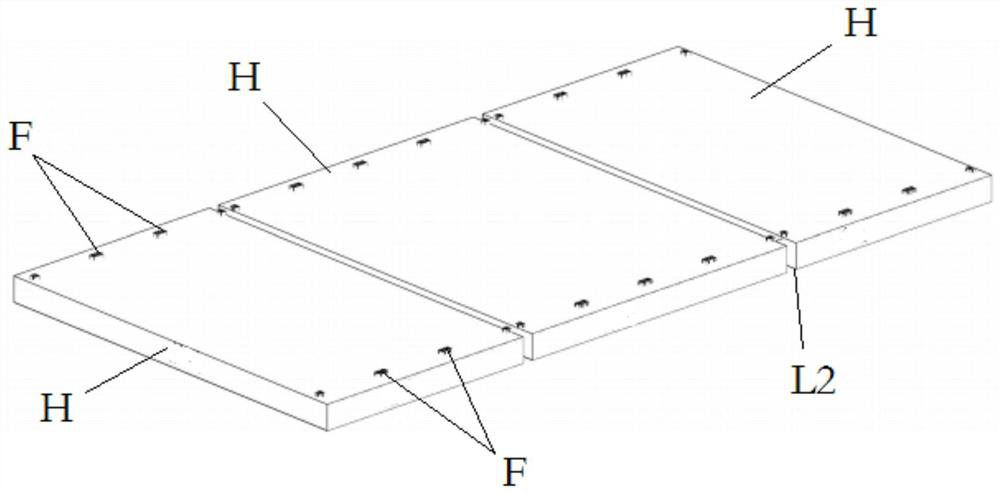 Method for improving shipping space utilization rate of container ship and fastening device for container ship