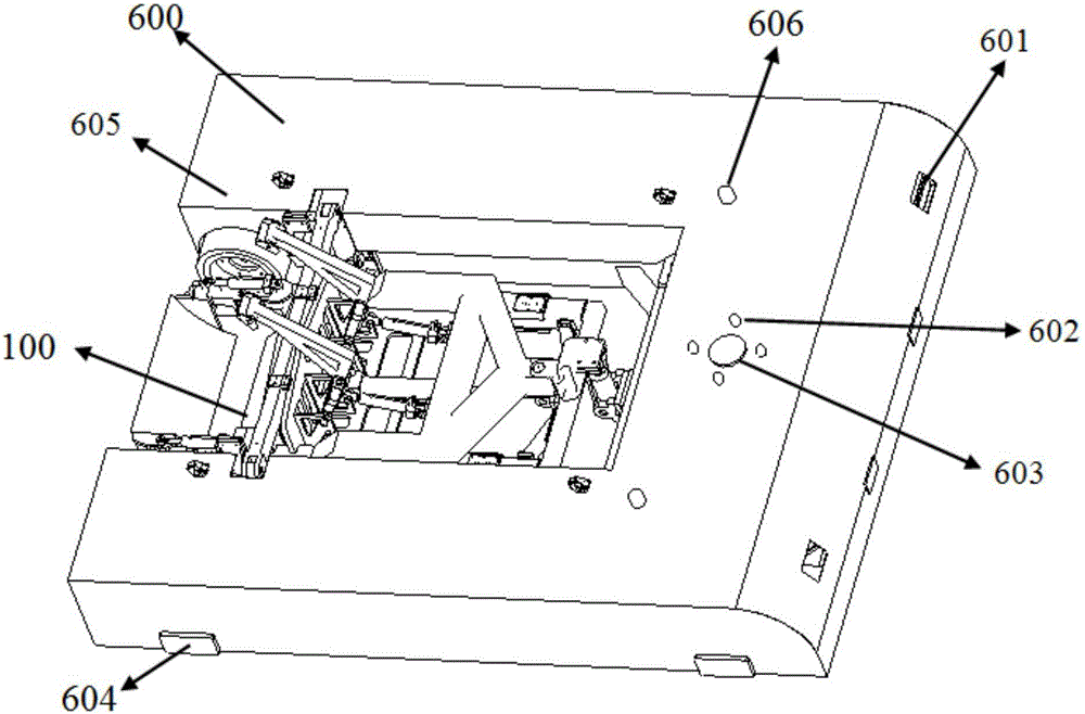 Towbarless aircraft towing tractor holding wheel climbing mechanism