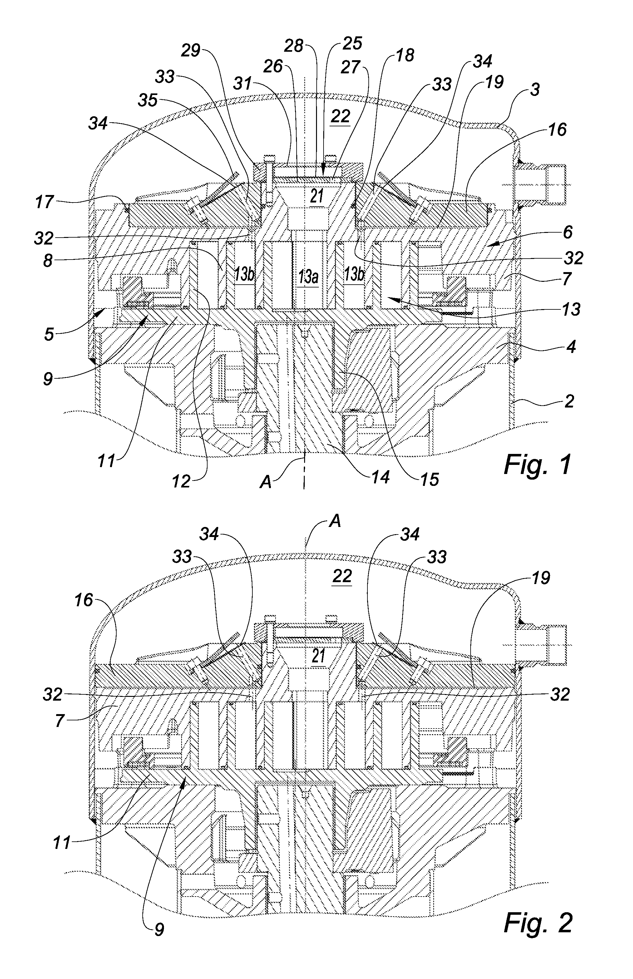 Scroll refrigeration compressor with confluent bypass passage and flow passage