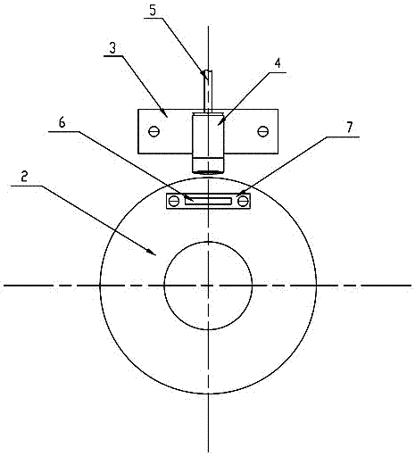 A fracturing pump plug displacement detection device and its detection method