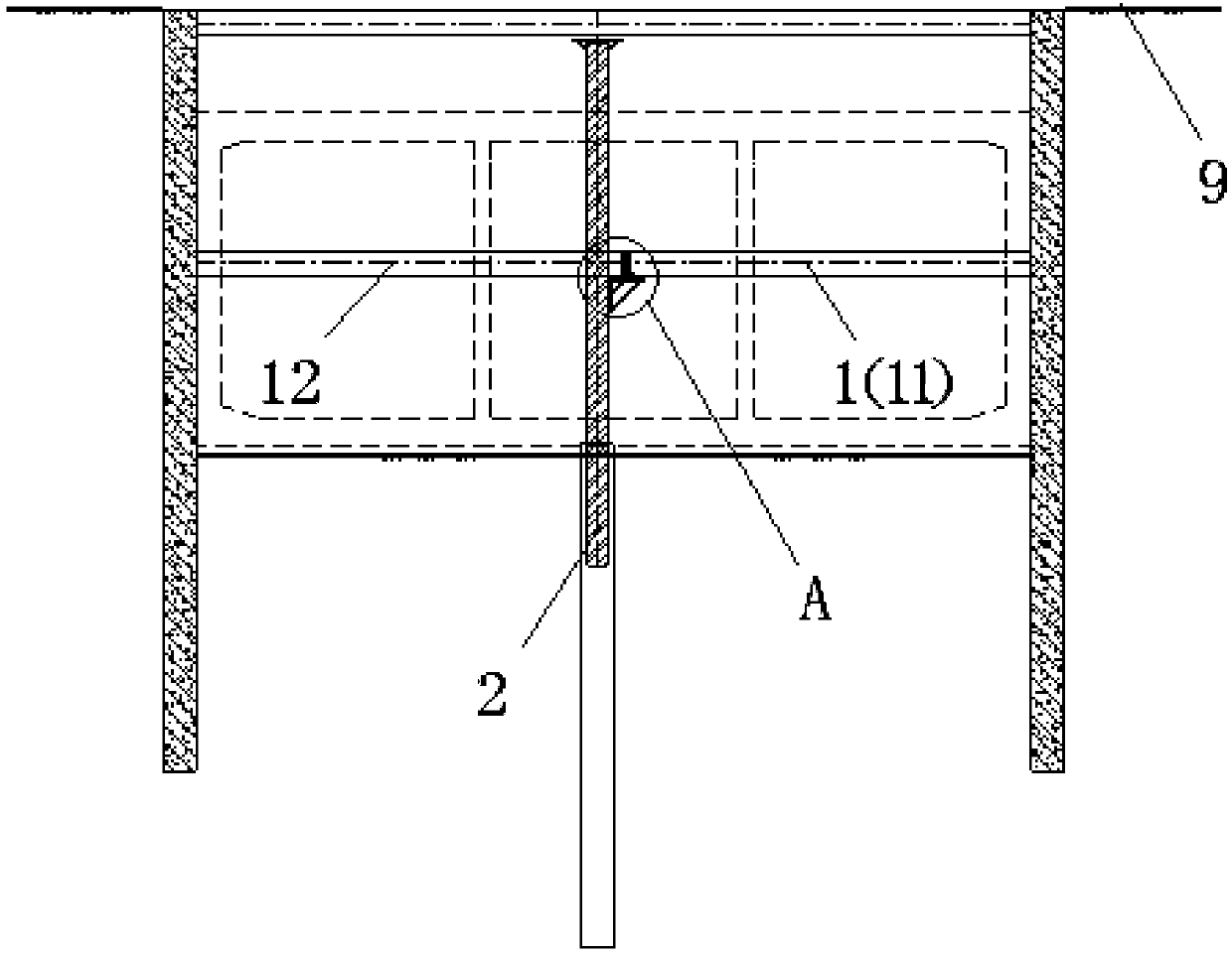 Foundation pit with non-first level struts with dynamic stress adjusting function and construction method