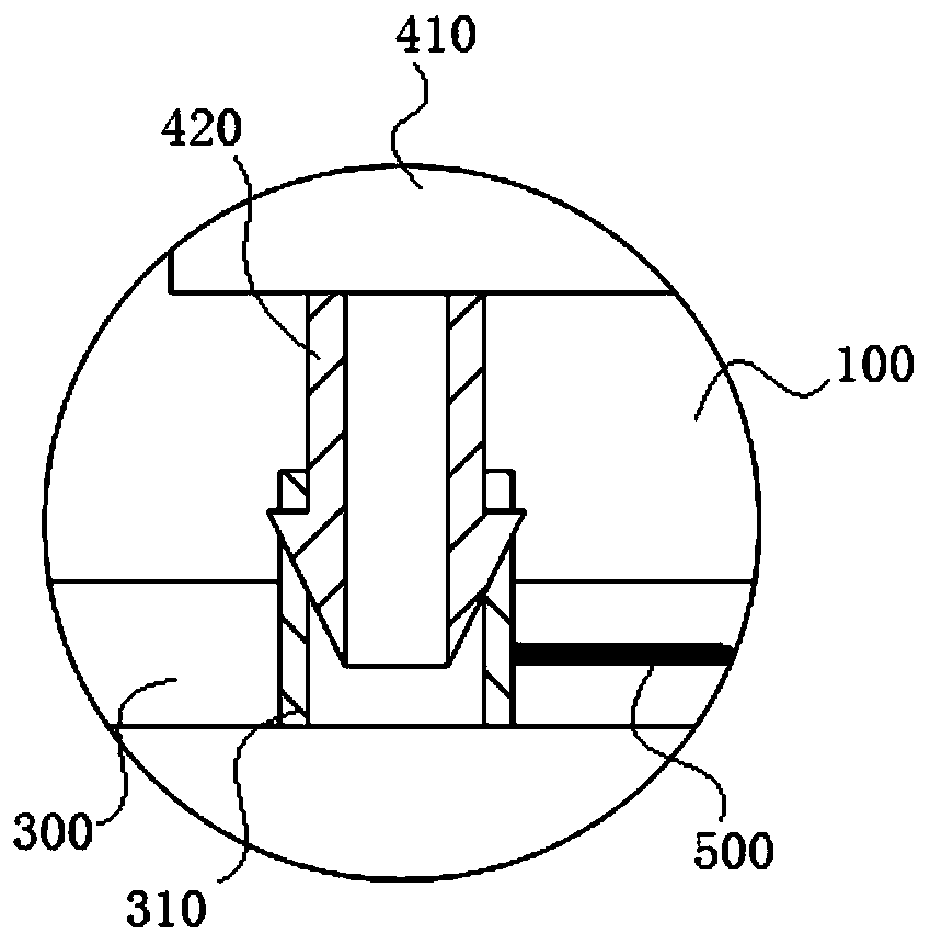 Surgical hole towel with sterile surgical instrument placement structure